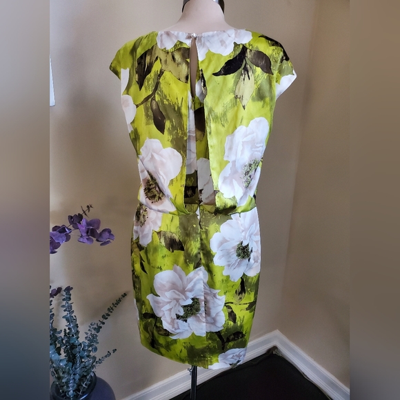 JONES NEW YORK large flower dress size 6 - Picture 2 of 8
